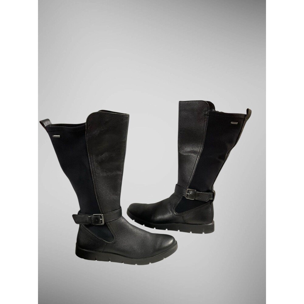 ECCO Bella Riding Boots Featuring a Harness & Buckle Detail Women's Size 6